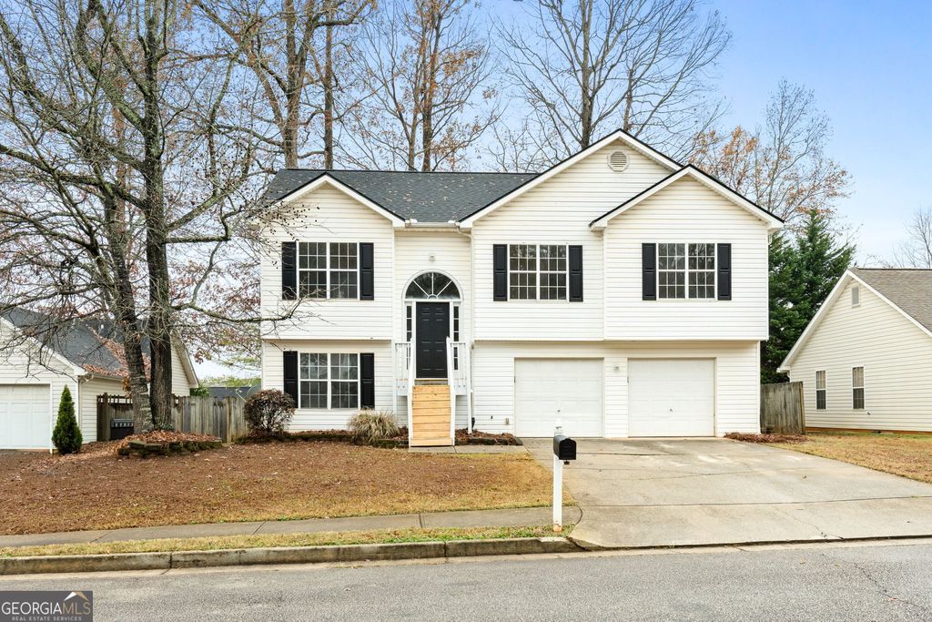 Photo of 628 Fieldcrest Drive, McDonough, GA 30253 (MLS # 10657505)