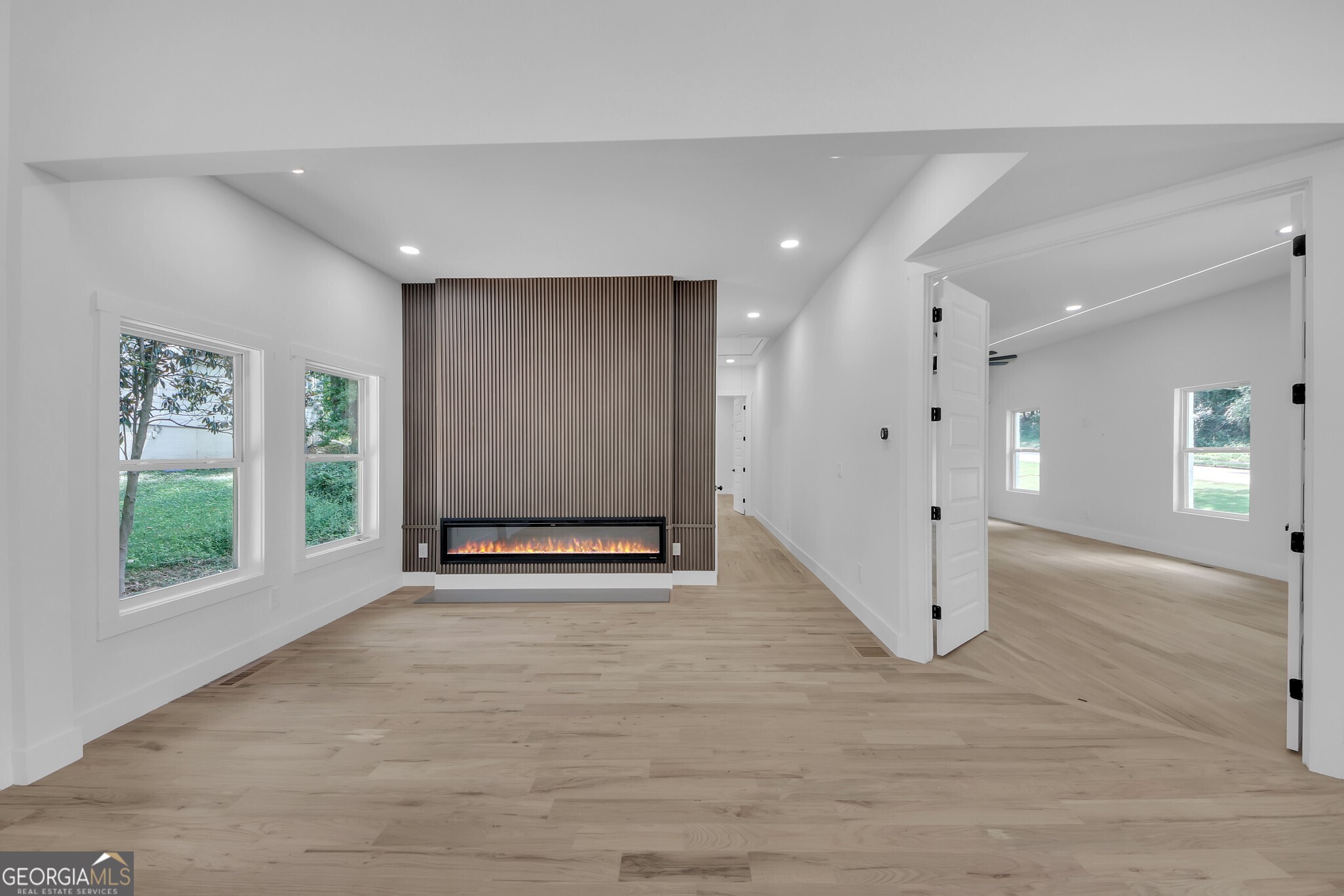 Frst Hills - Residential