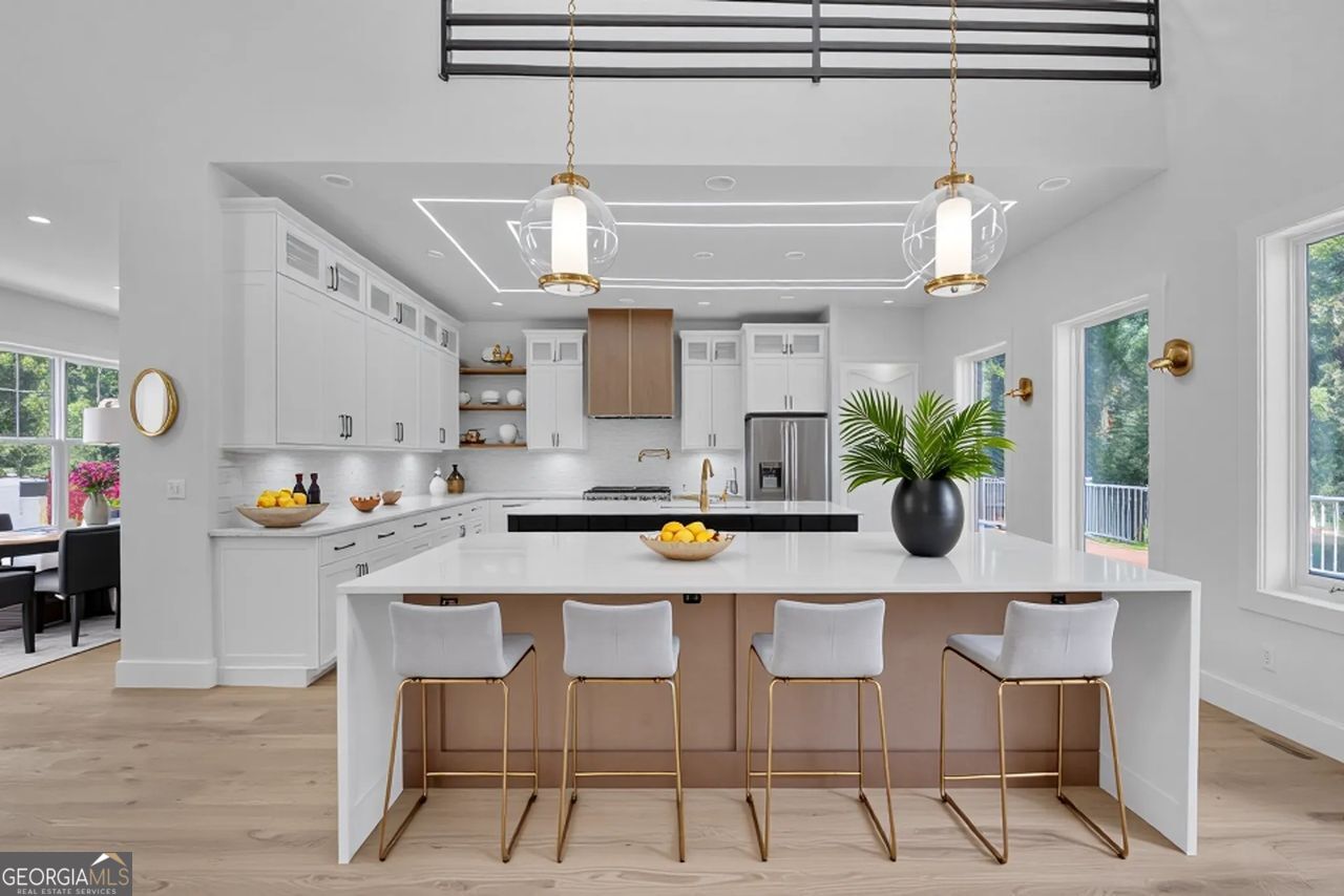 Frst Hills - Residential