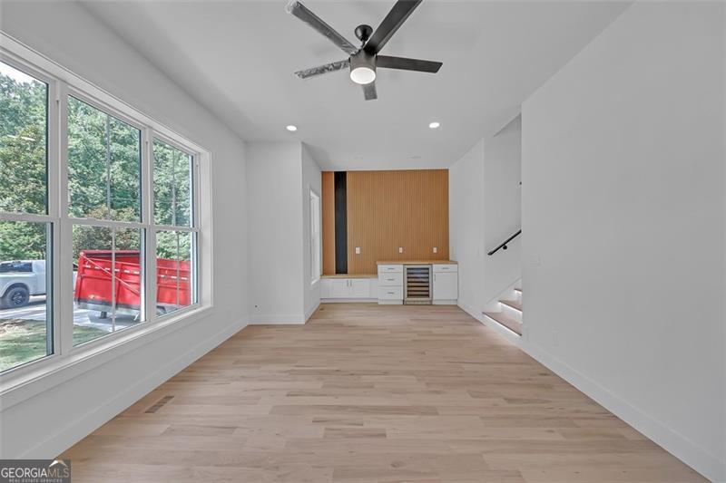 Frst Hills - Residential