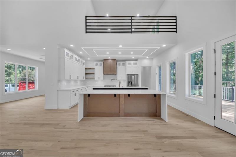 Frst Hills - Residential