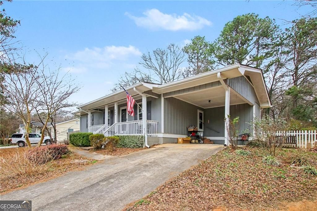 Photo of 845 Idlewood Road, Winder, GA 30680 (MLS # 10703207)