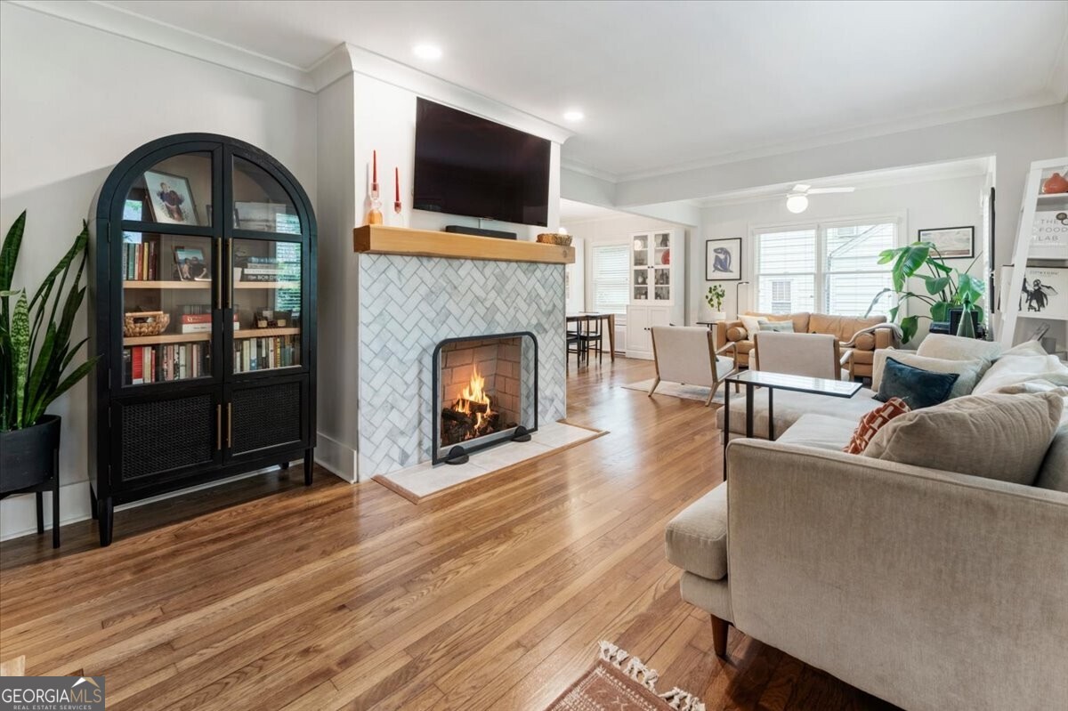 47 Spence AVE NE