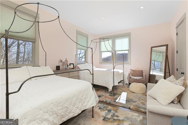 Jasper, Georgia 30143, United States, 6 Bedrooms Bedrooms, ,7 BathroomsBathrooms,Residential,Pending,78368