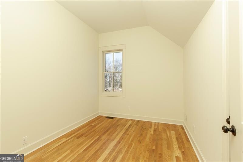 Jasper, Georgia 30143, United States, 6 Bedrooms Bedrooms, ,7 BathroomsBathrooms,Residential,Pending,78368