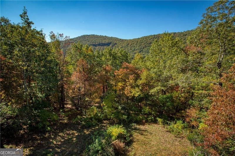 Jasper, Georgia 30143, United States, 6 Bedrooms Bedrooms, ,7 BathroomsBathrooms,Residential,Pending,78368