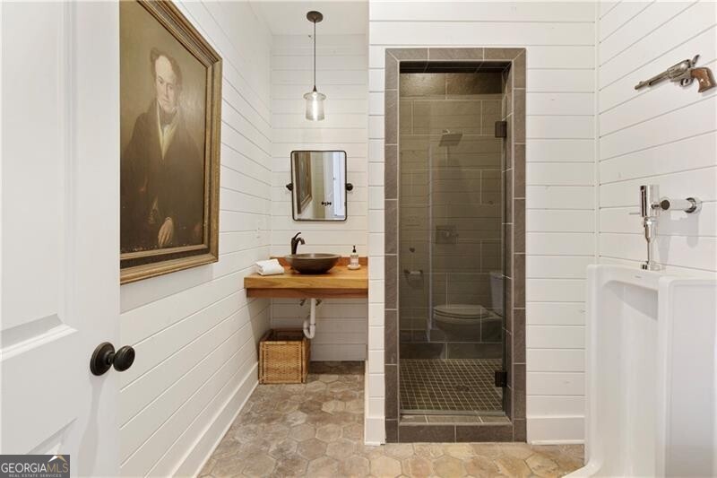 Jasper, Georgia 30143, United States, 6 Bedrooms Bedrooms, ,7 BathroomsBathrooms,Residential,Pending,78368