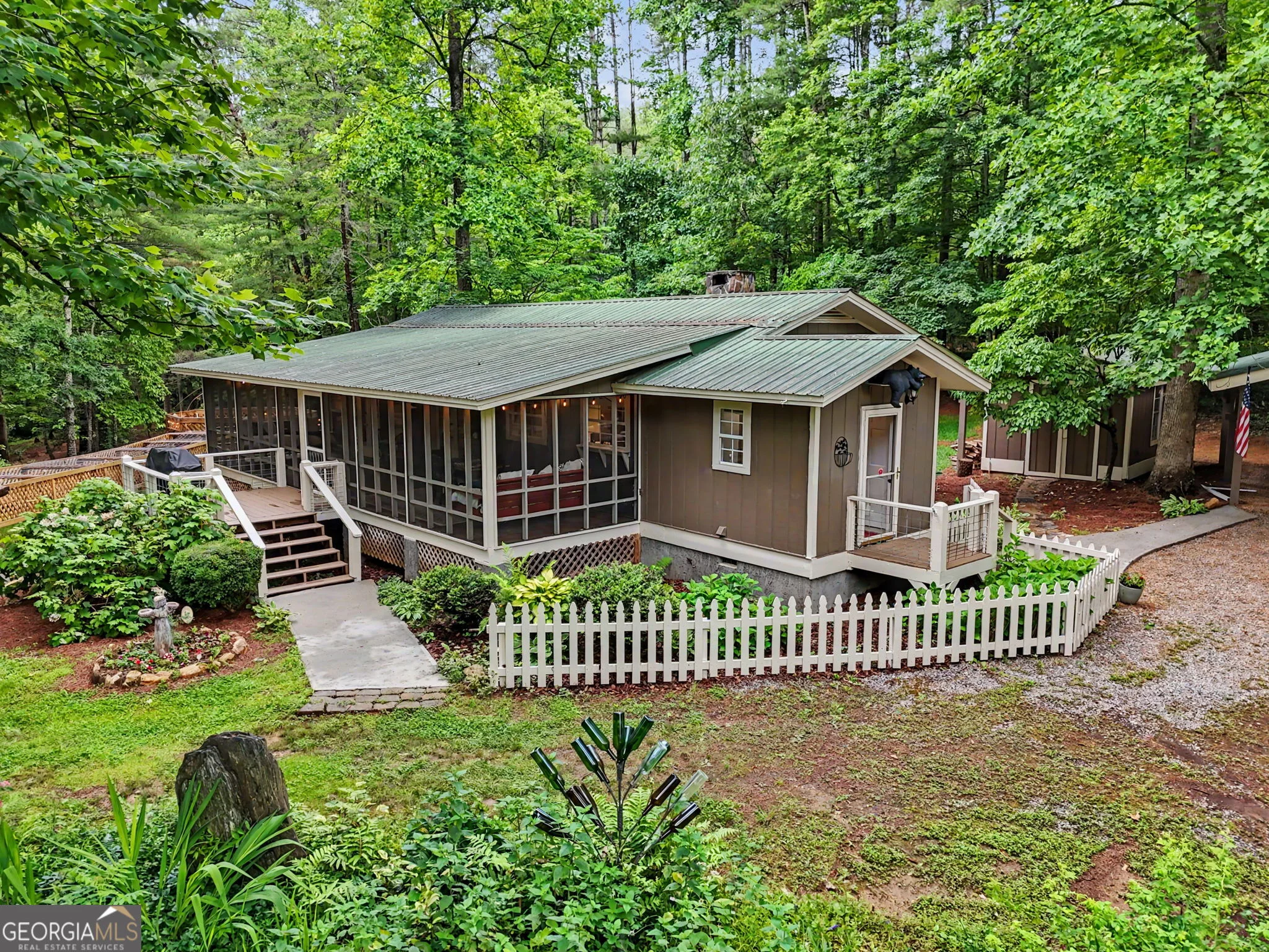 5637 Murray Cove Road, Tiger, GA, 30576