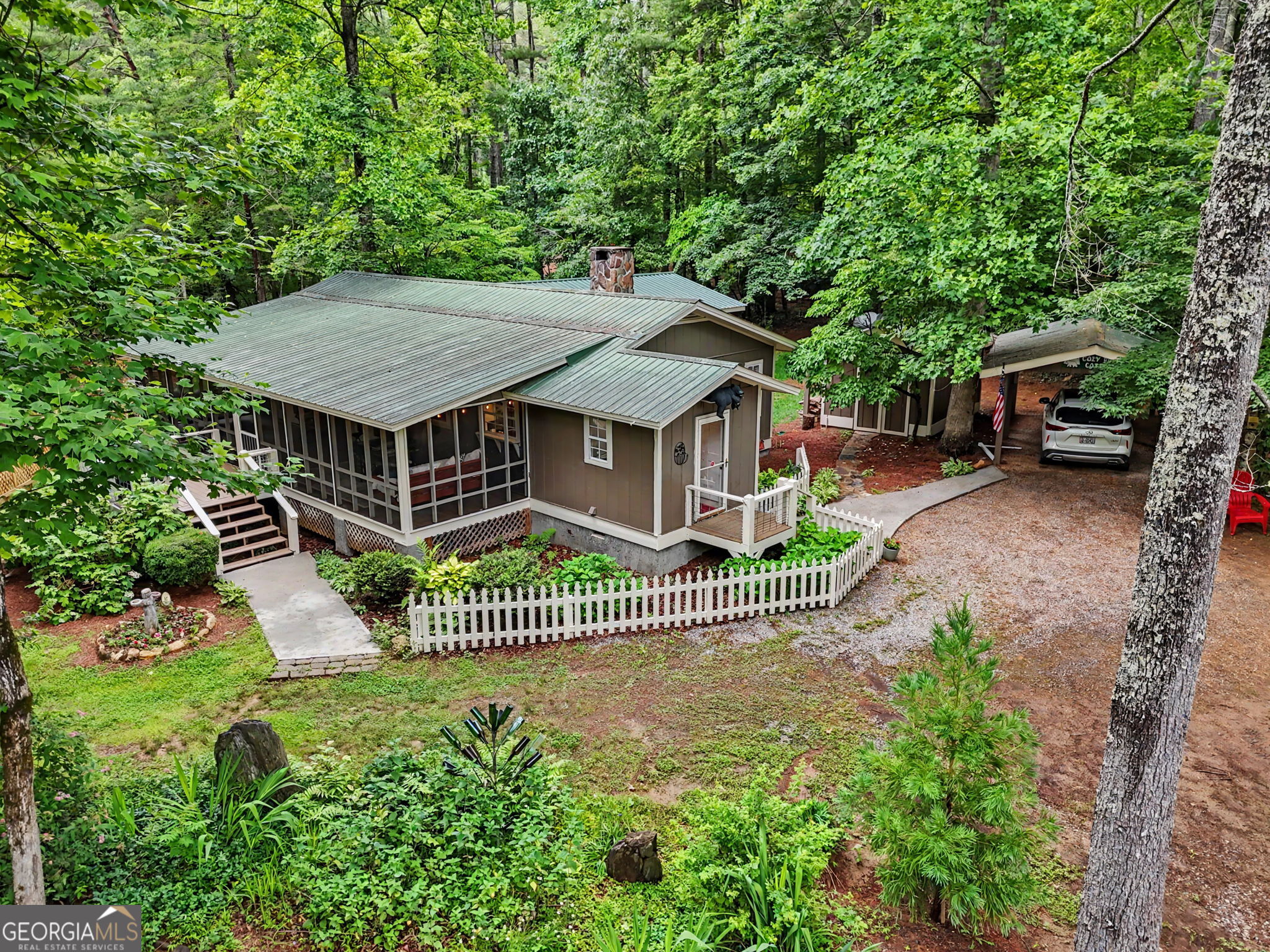 5637 Murray Cove RD