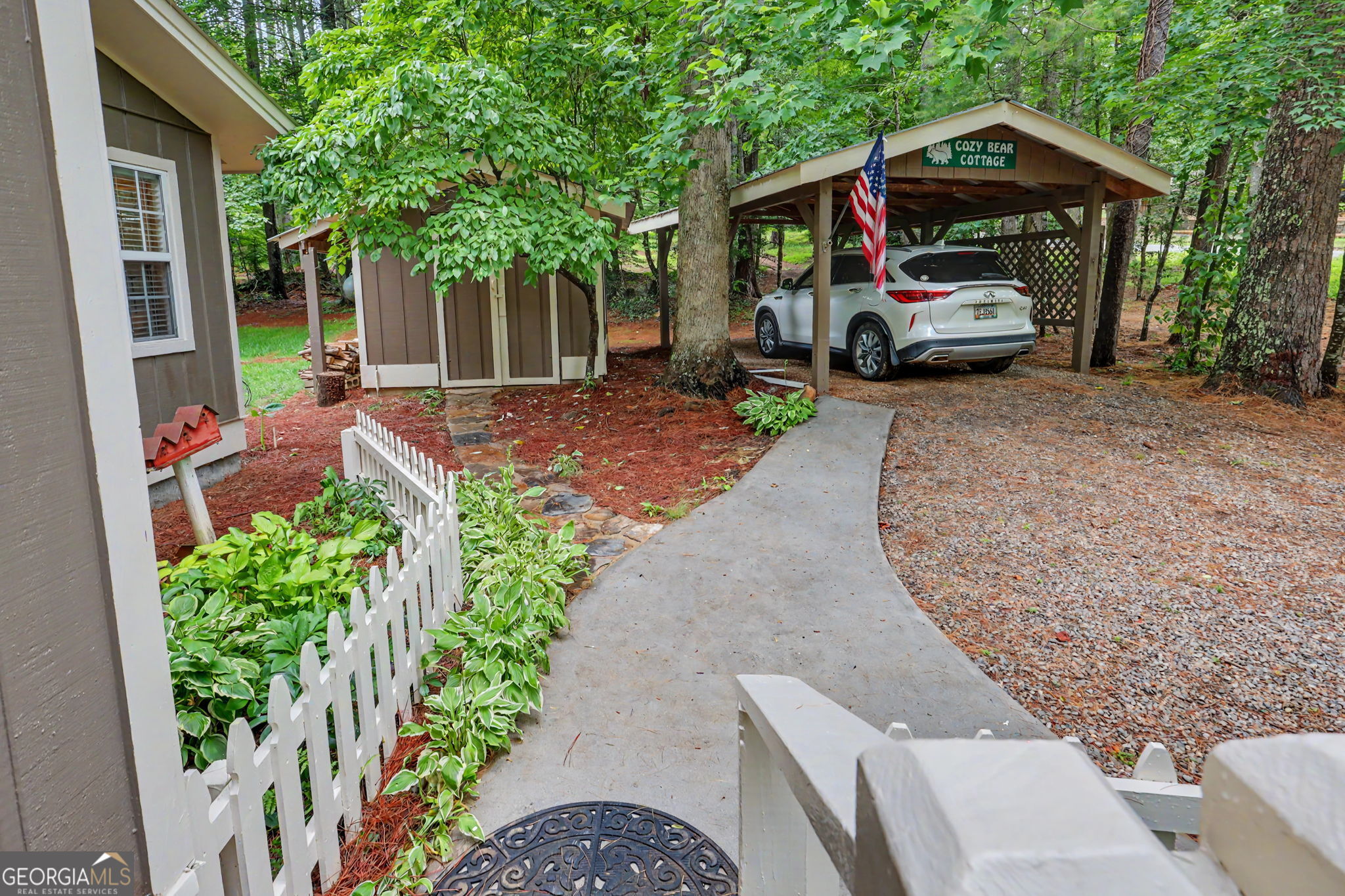 5637 Murray Cove RD