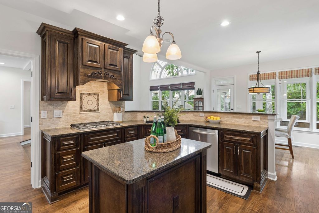 Photo of 4115 Breckenridge Court, Alpharetta, GA 30005 (MLS # 10753556)