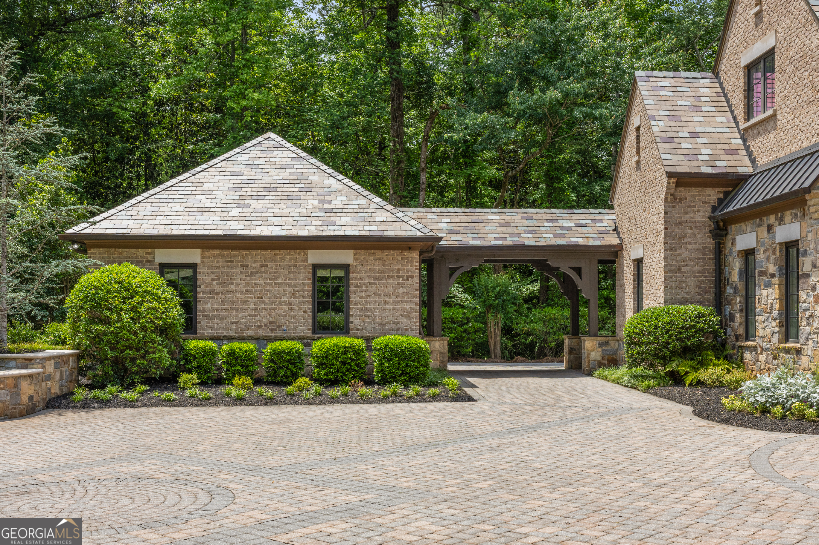 Sandy Springs - Residential