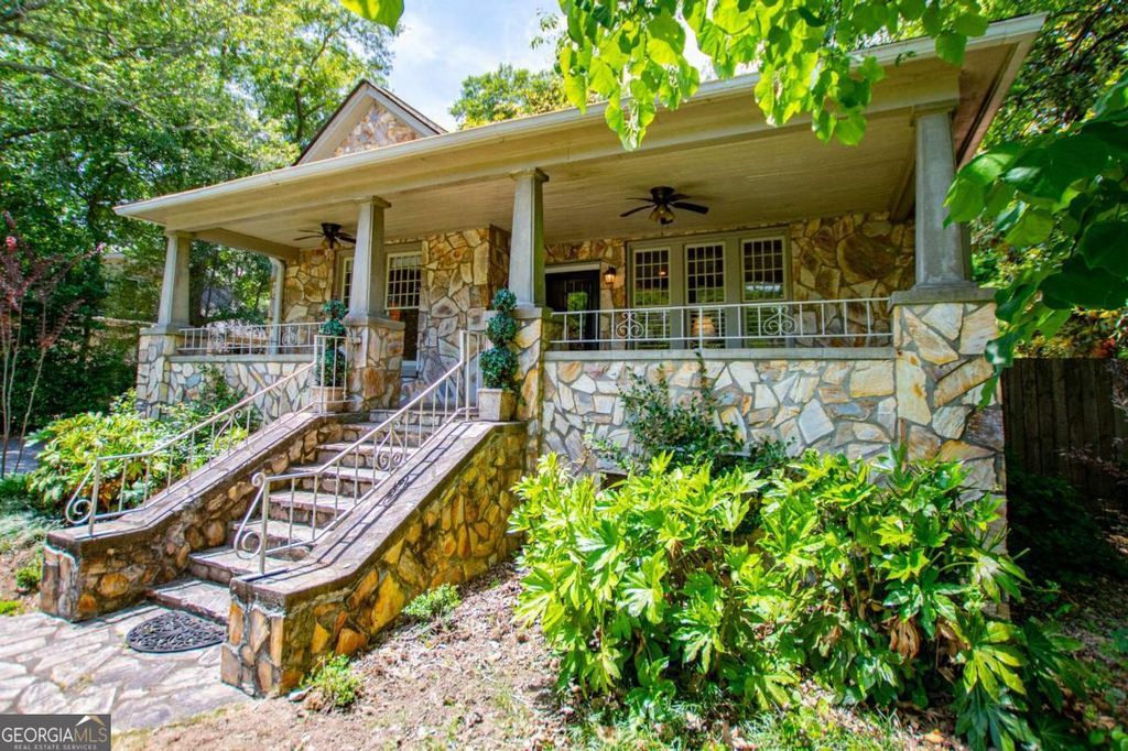 Photo of 8503 Price Avenue, Douglasville, GA 30134 (MLS # 10767261)