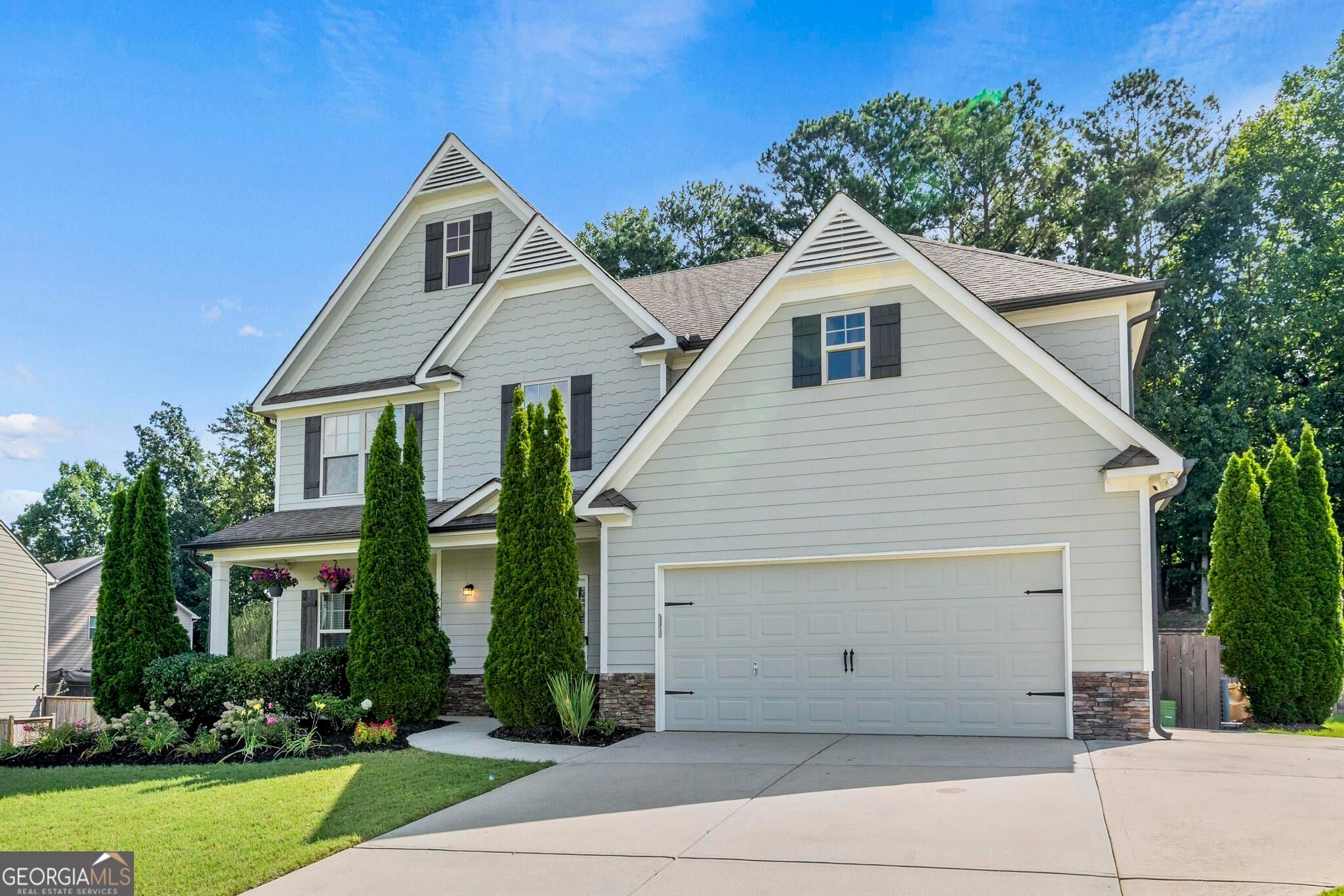 2030 Boxwood LN