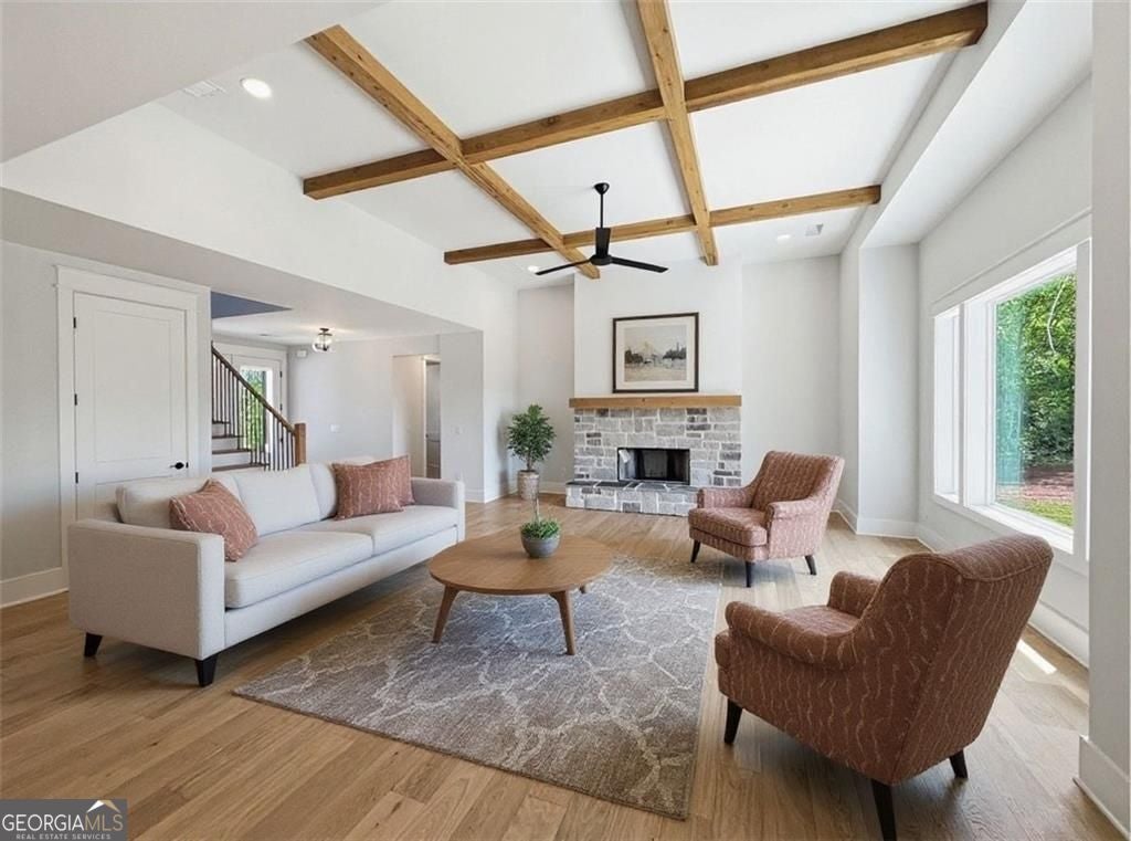 141 Palisade DR