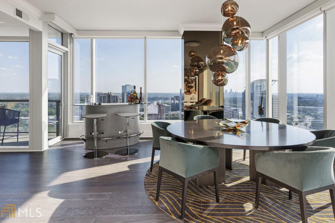Ritz Carlton Resident - Residential
