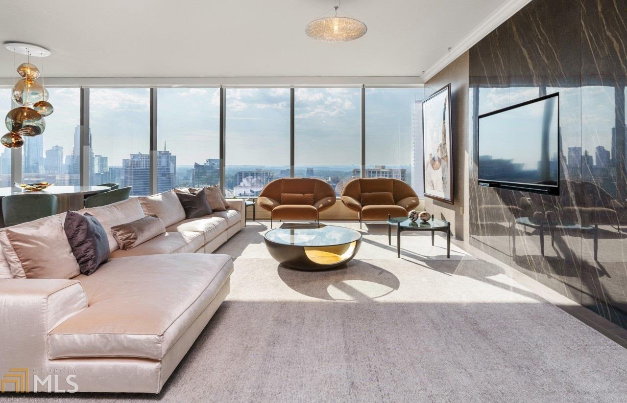 Ritz Carlton Resident - Residential