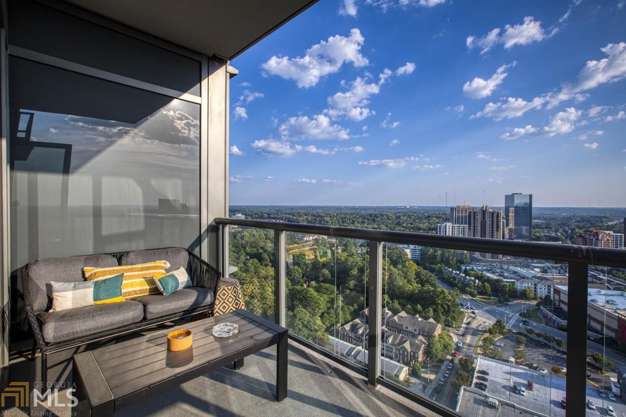 Ritz Carlton Resident - Residential