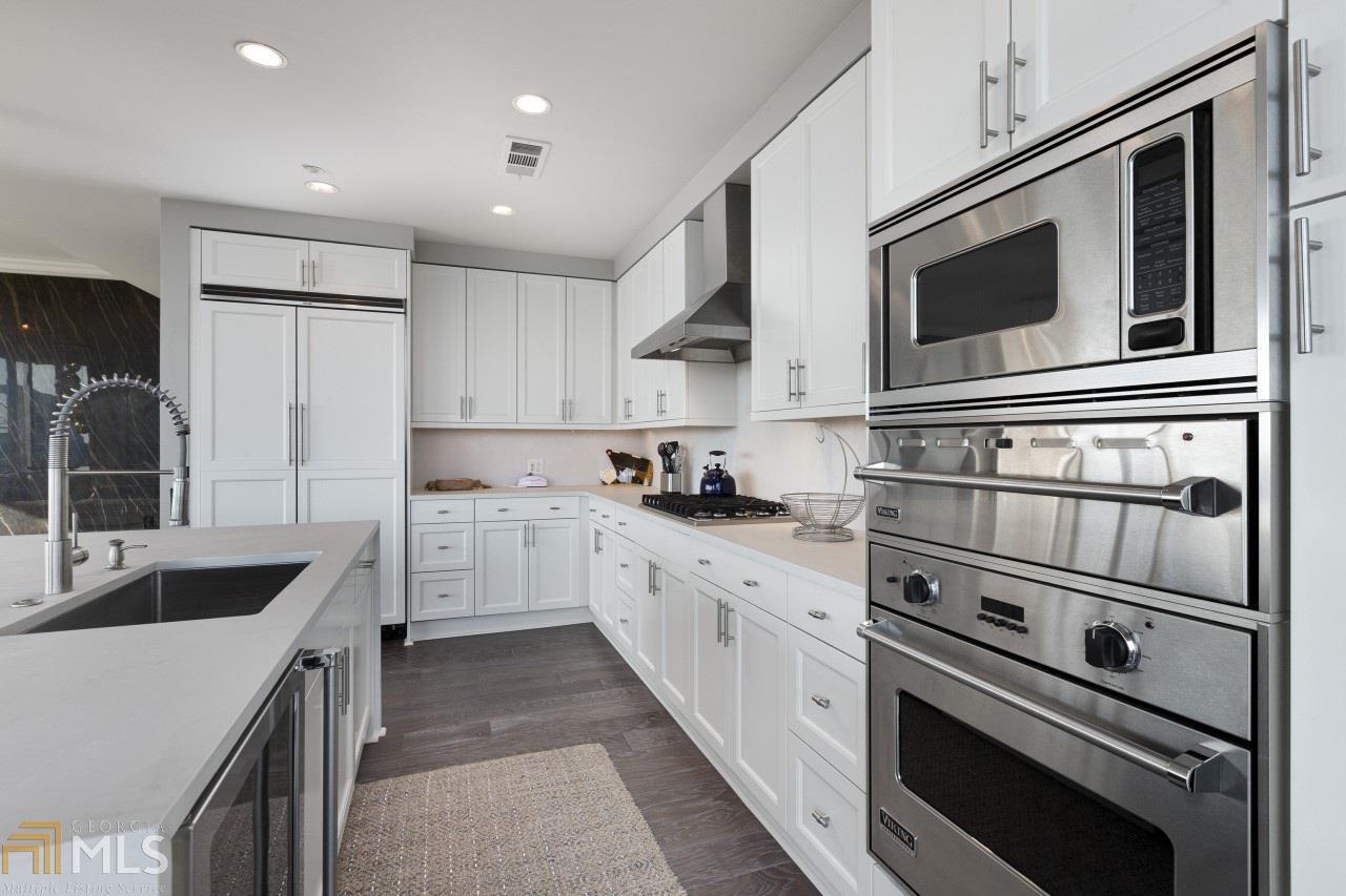 Ritz Carlton Resident - Residential