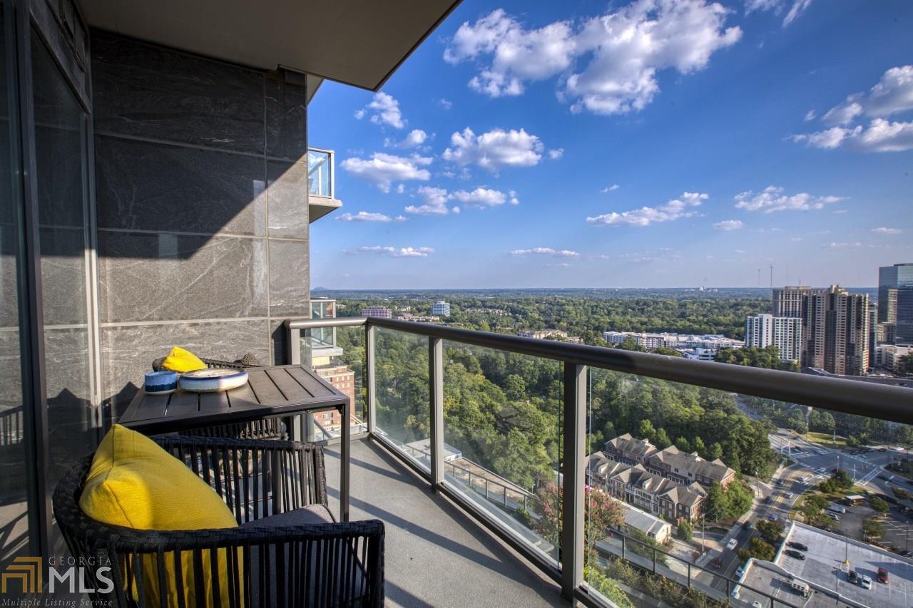 Ritz Carlton Resident - Residential