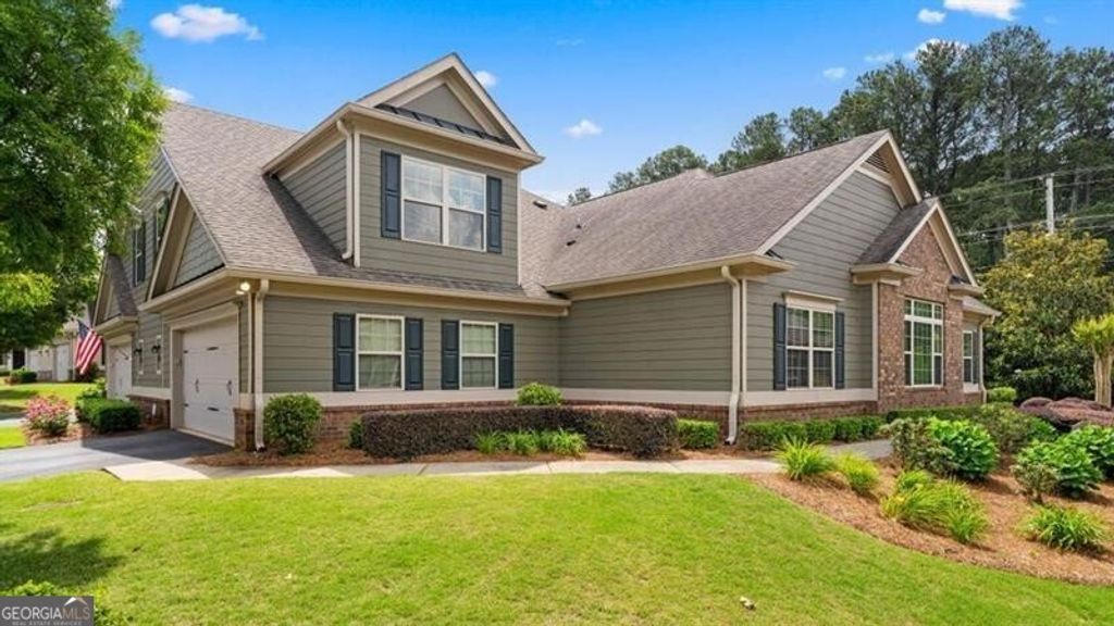 Photo of 1610 Bluestone Drive, Cumming, GA 30041 (MLS # 10772346)