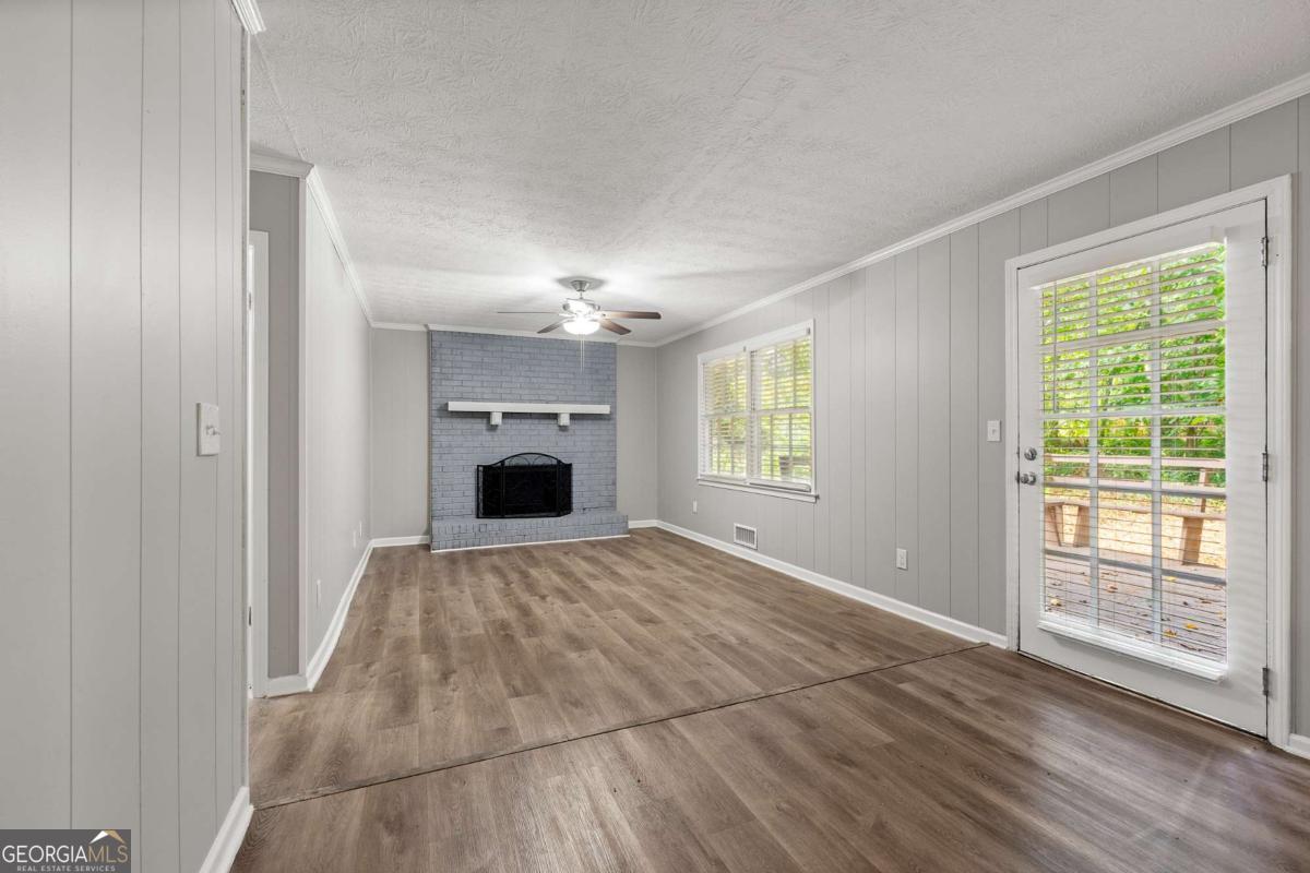 215 Hauteur PL SW