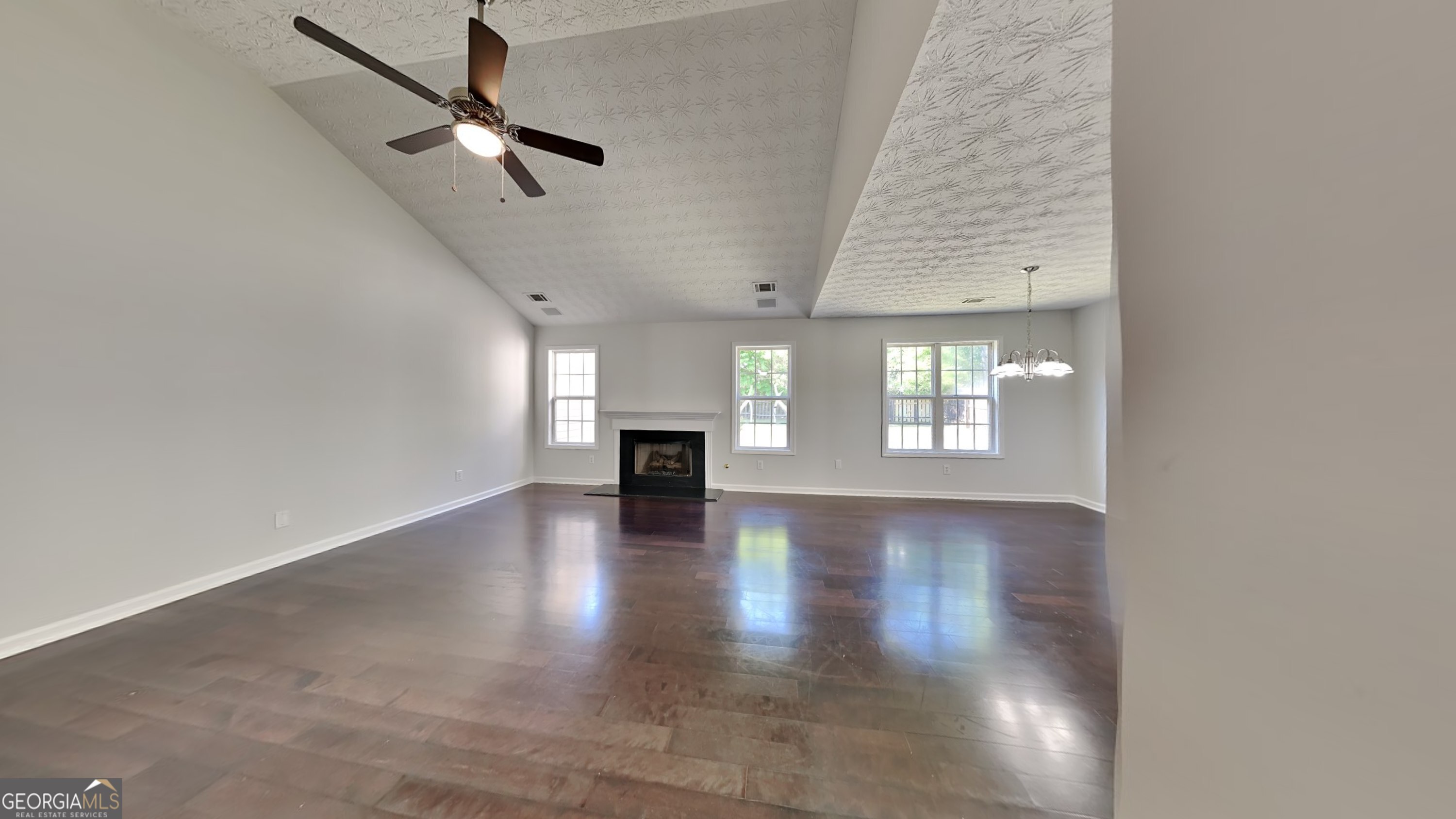 321 Shadowbrooke DR