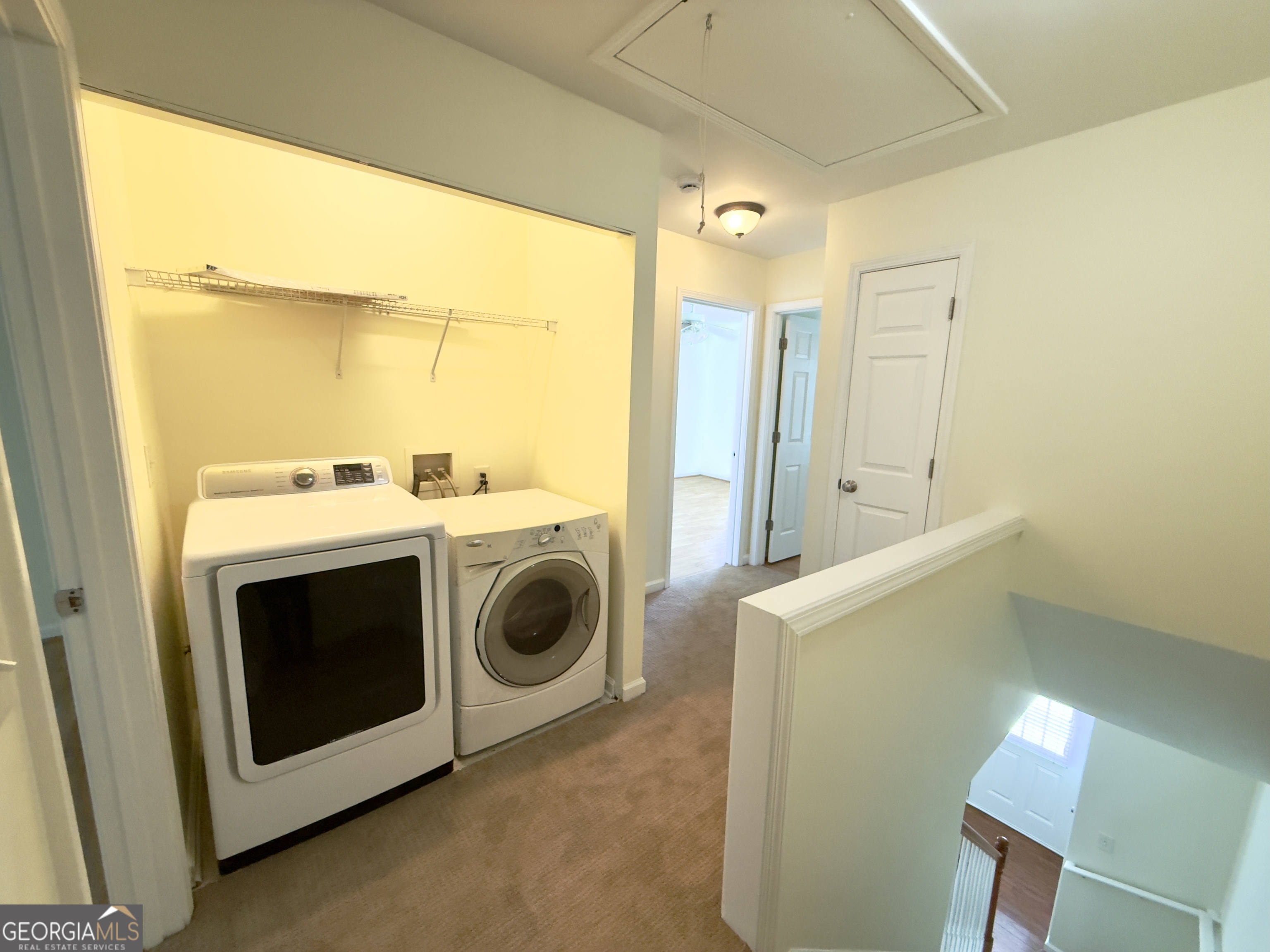 Whittington Townhome - Residential