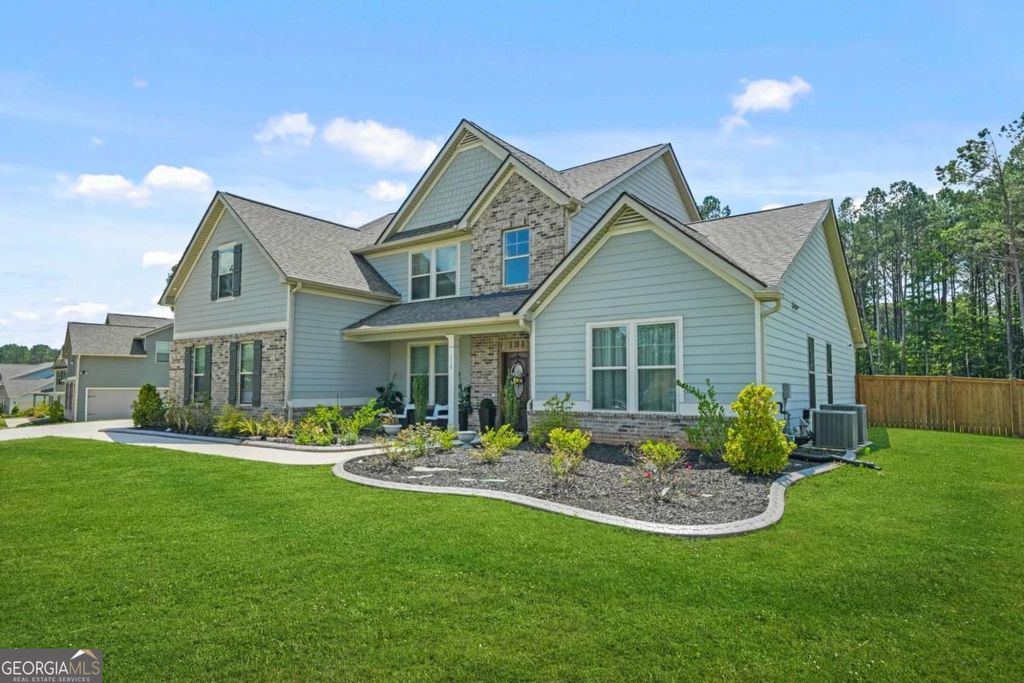 Photo of 115 Bre Drive, Fayetteville, GA 30215 (MLS # 10701322)