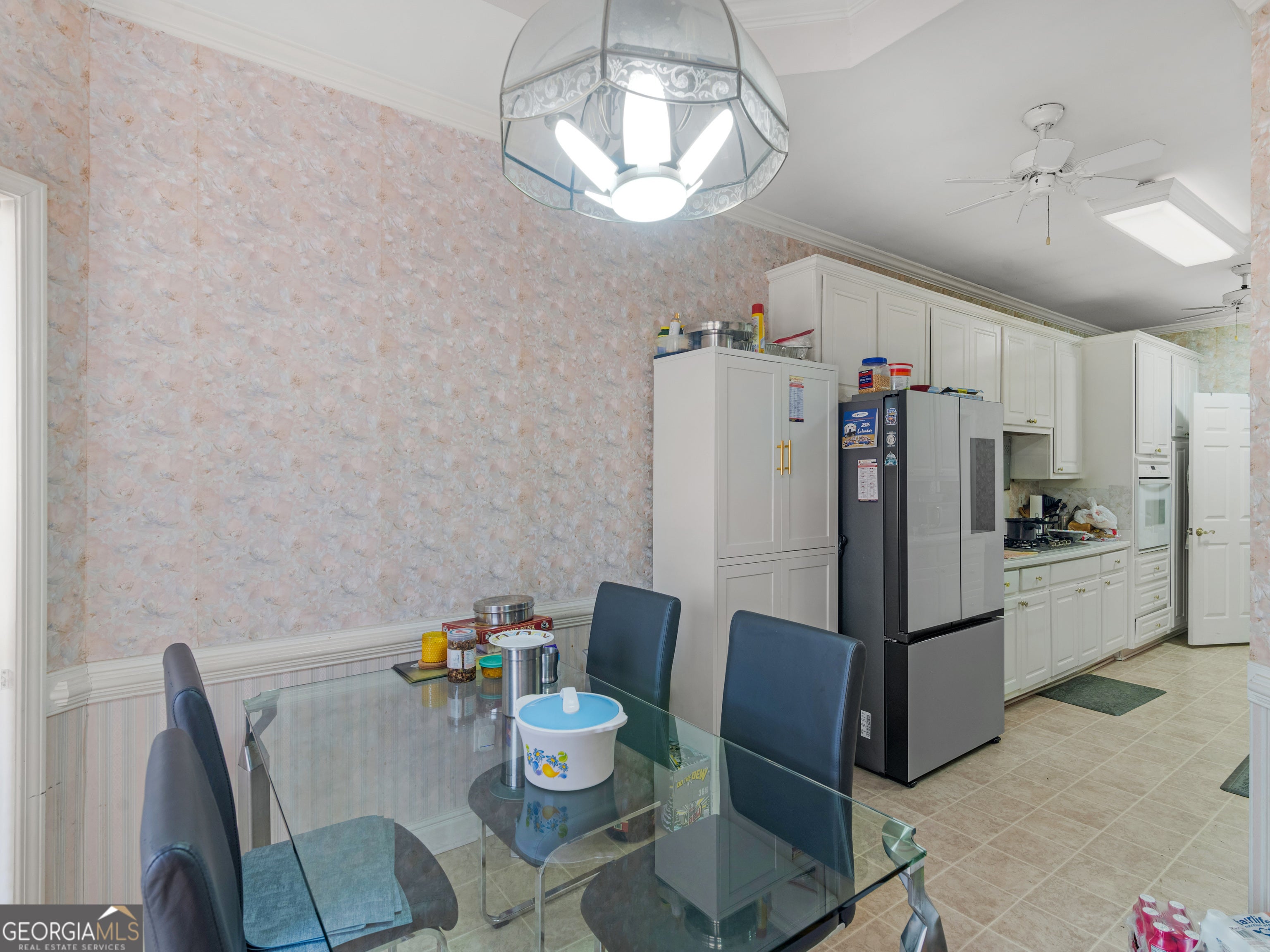 102 Carron LN