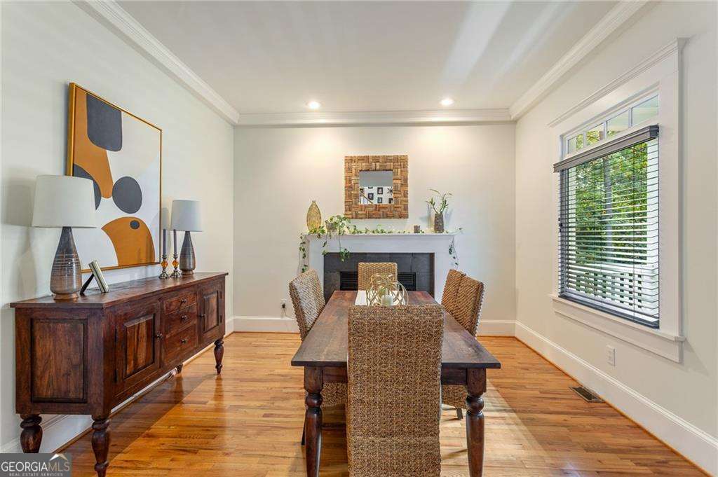 Riverside - Residential