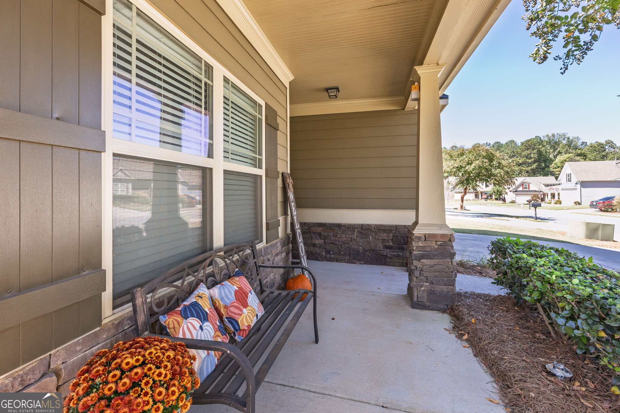 487 Hawthorne Ridge CIR