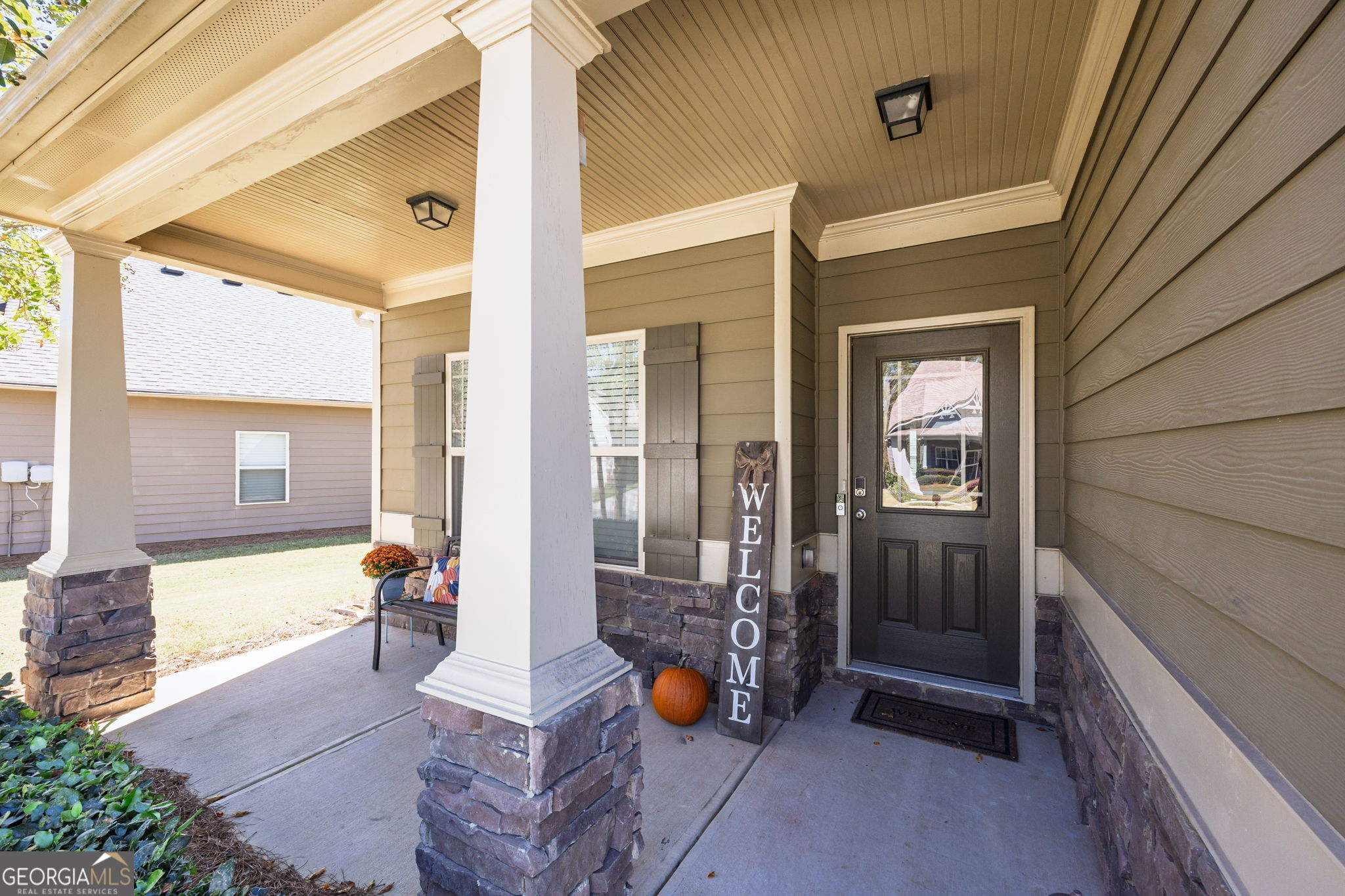 487 Hawthorne Ridge CIR