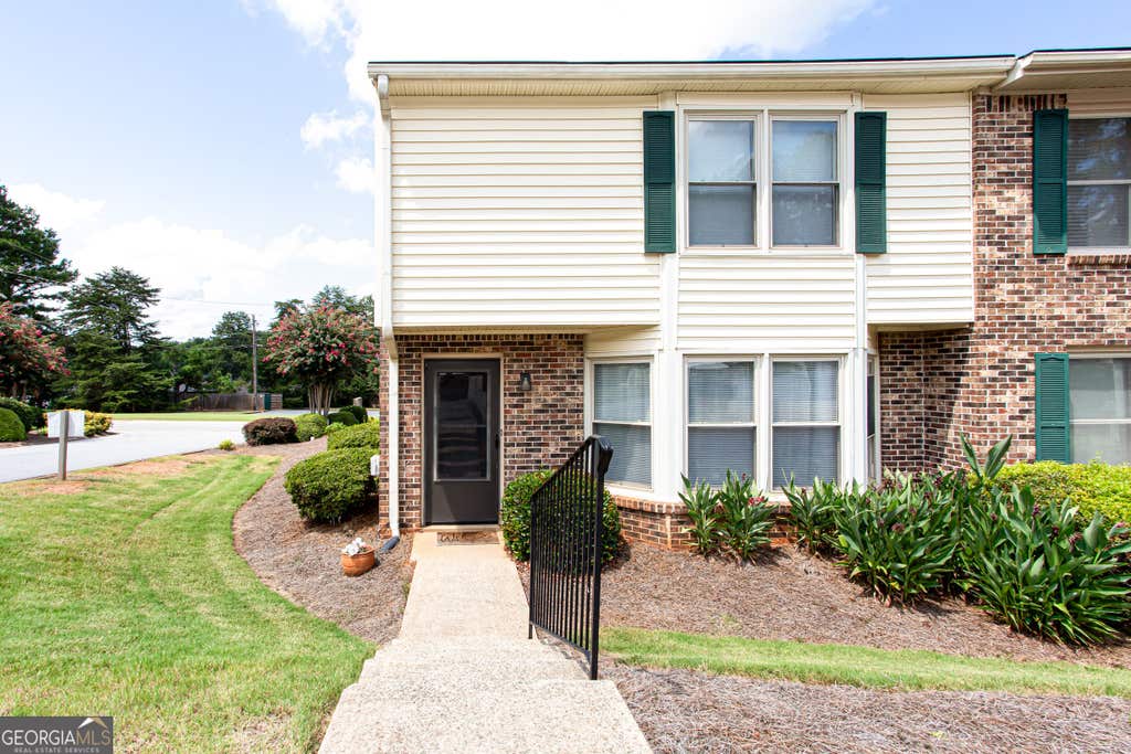 Photo of 768 Longleaf Drive, Lawrenceville, GA 30046 (MLS # 10830040)