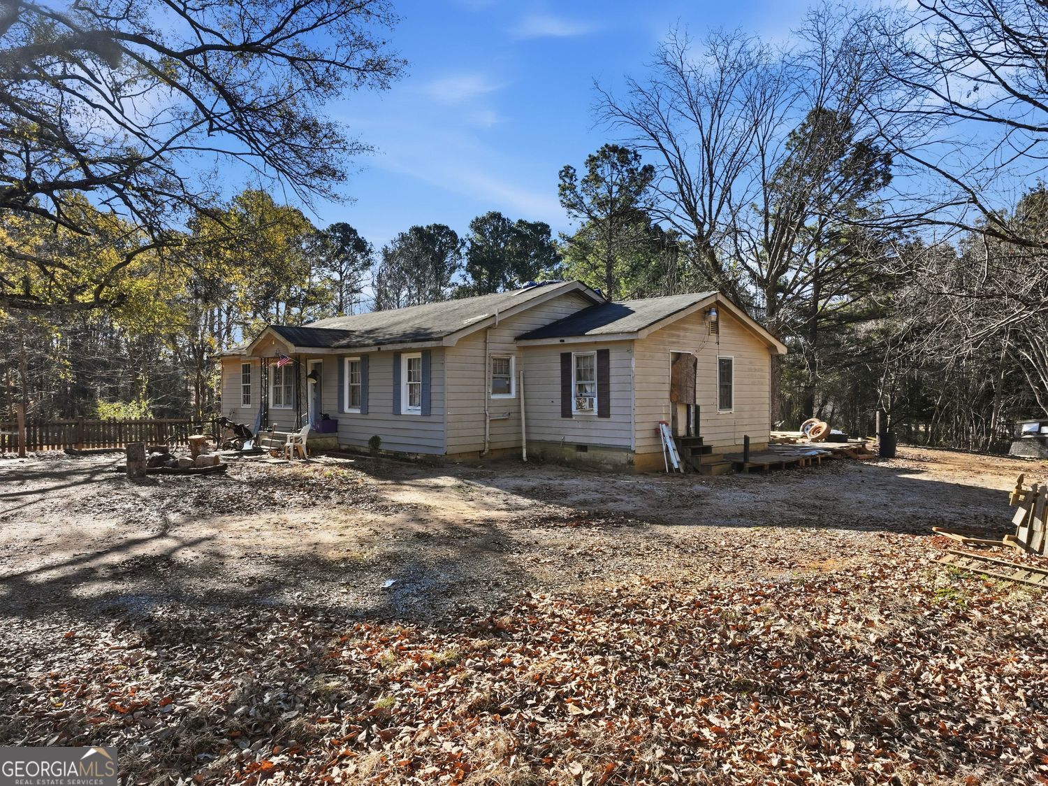 Sugar Hill, Georgia 30518, United States, 3 Bedrooms Bedrooms, ,1 BathroomBathrooms,Residential,Active,255227