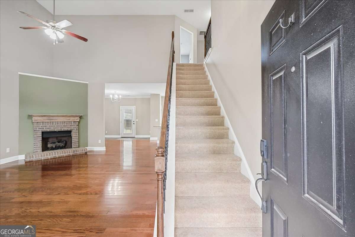 11 Spring Folly NW