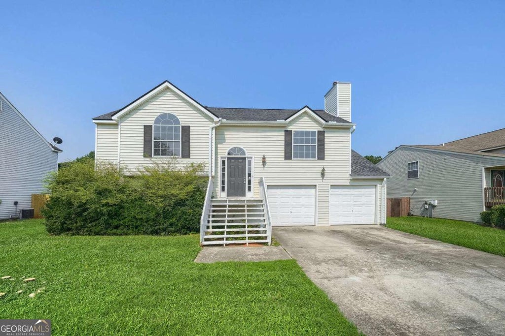 Photo of 7281 Sandpiper Way, Riverdale, GA 30274 (MLS # 10817631)