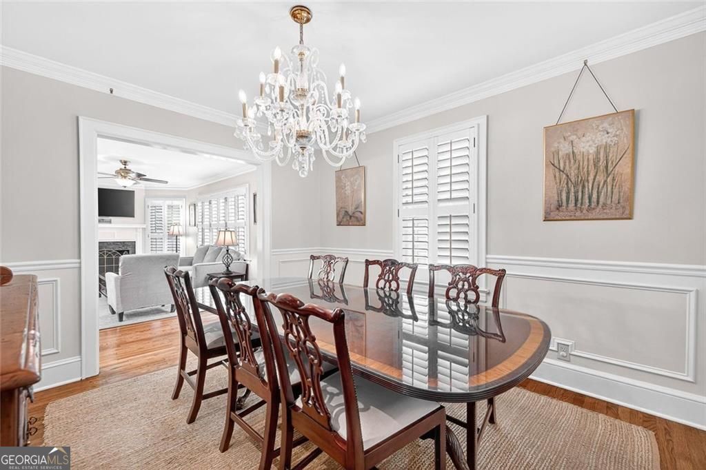 Atlanta, Georgia 30305, United States, 5 Bedrooms Bedrooms, ,3 BathroomsBathrooms,Residential,Active,206581