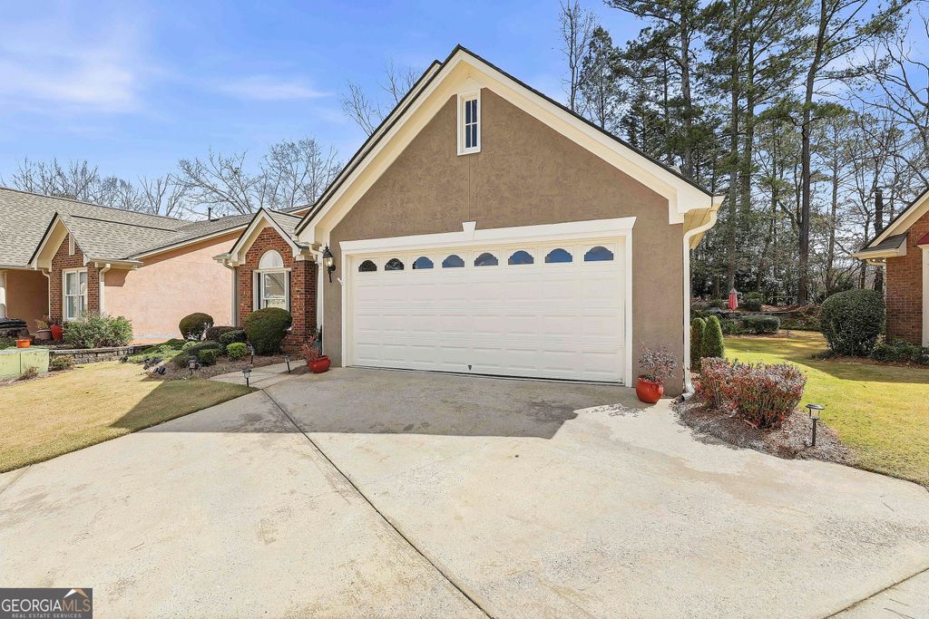 Photo of 207 Masters Drive S, Peachtree City, GA 30269 (MLS # 10708147)