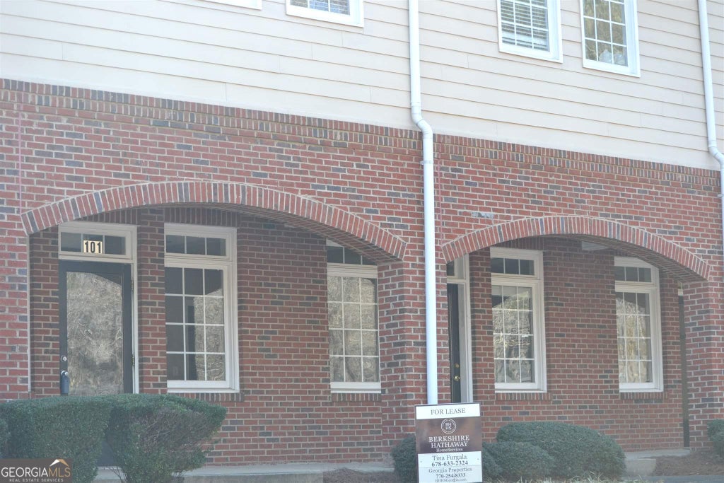 Photo of 37 Lullwater Parkway #BLDG G LOWER LEVEL, Newnan, GA 30263 (MLS # 10849788)