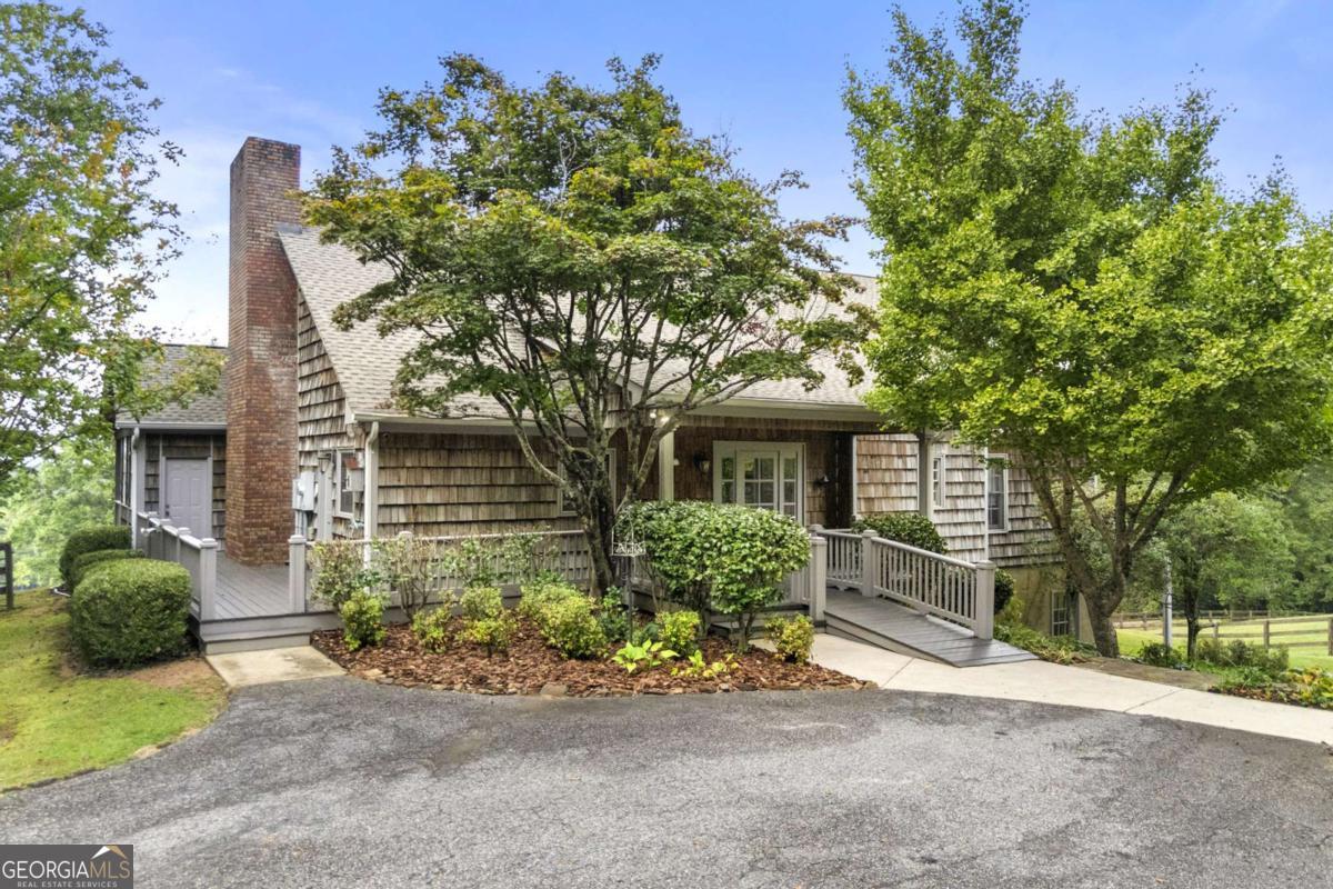 2653 Ben T Huiet HWY