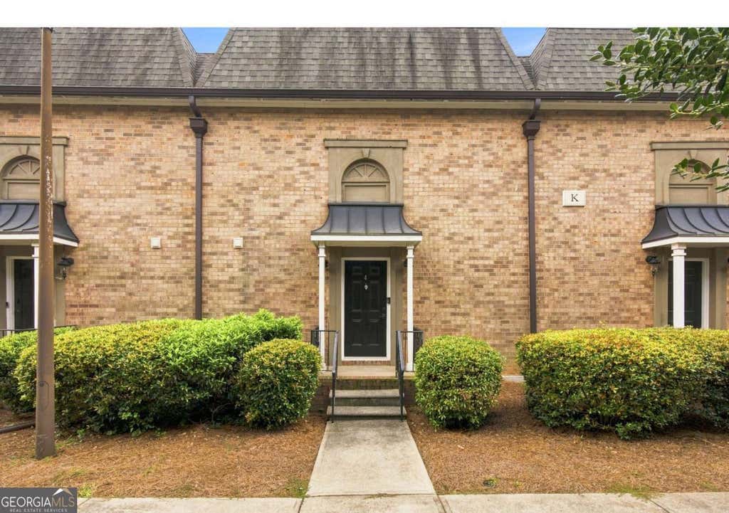 Photo of 6980 Roswell Road #K4, Atlanta, GA 30328 (MLS # 10822080)