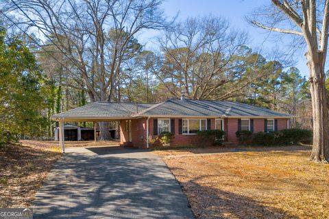 A home in Toccoa