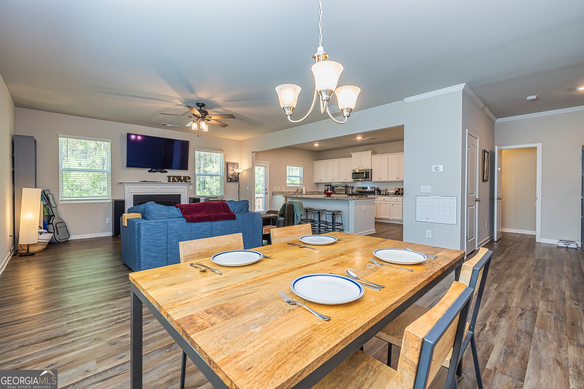 Newnan, Georgia 30265, United States, 4 Bedrooms Bedrooms, ,3 BathroomsBathrooms,Residential,Active,112387