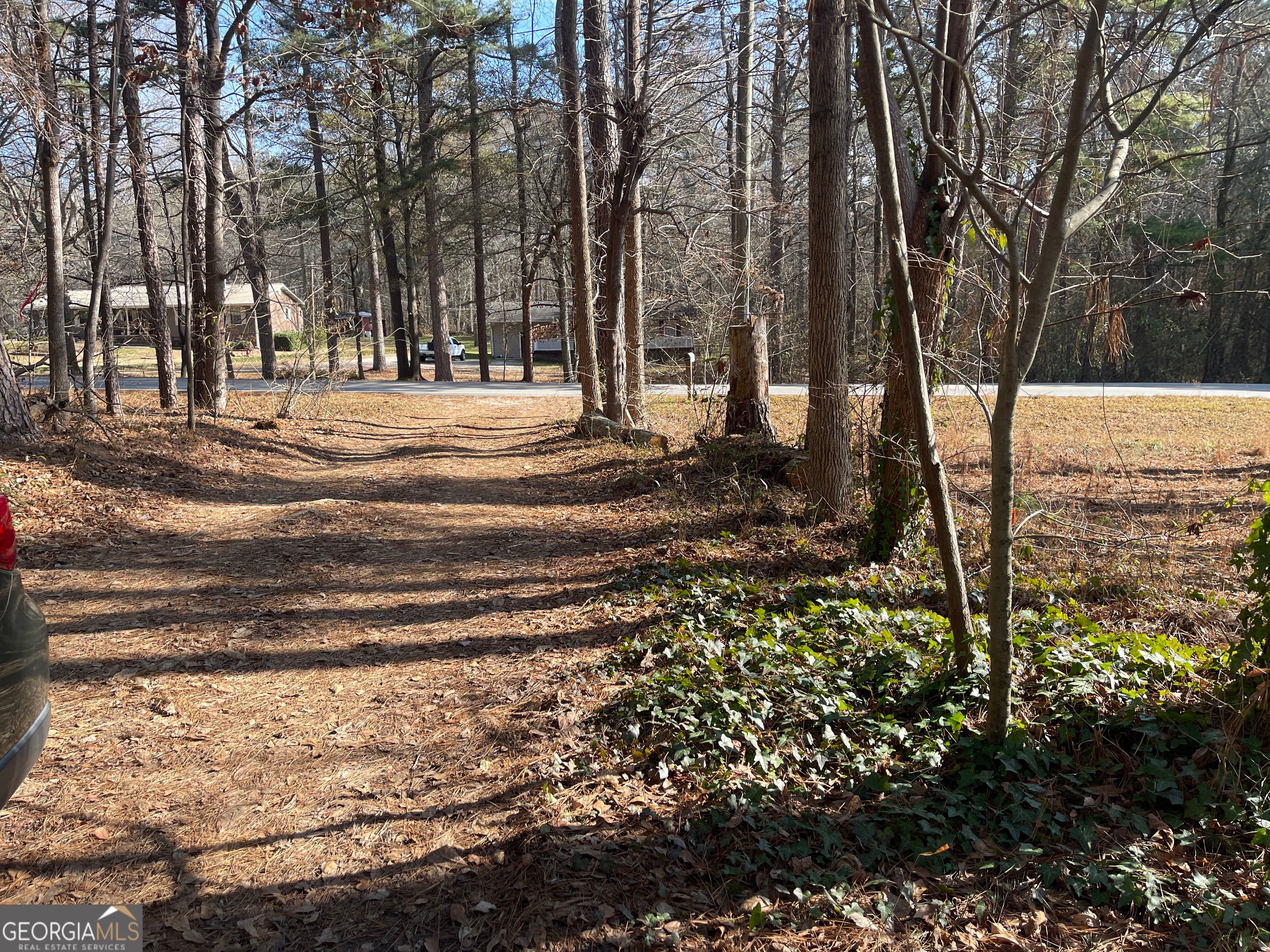 1811 McNutt Creek RD