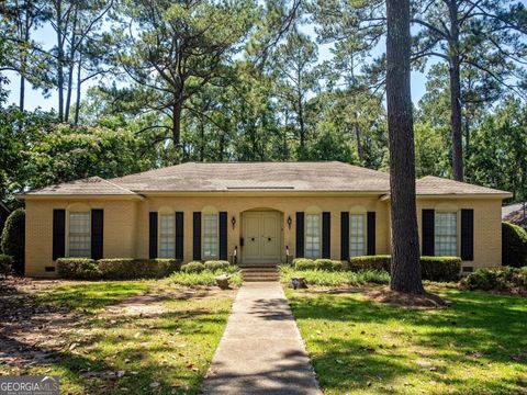 1231 Hilltop DR Albany GA 31707