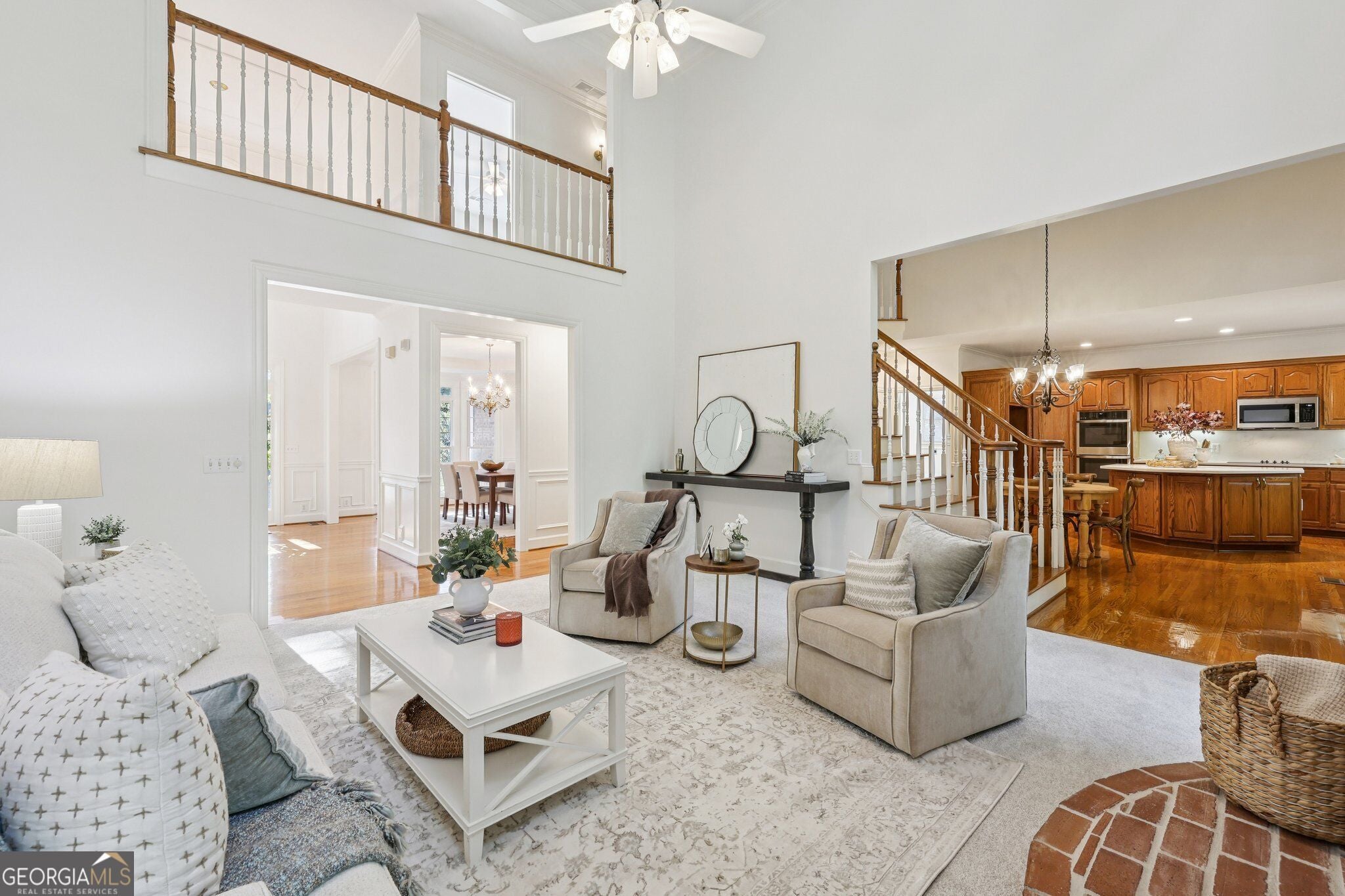 1390 Rogers Mill LN