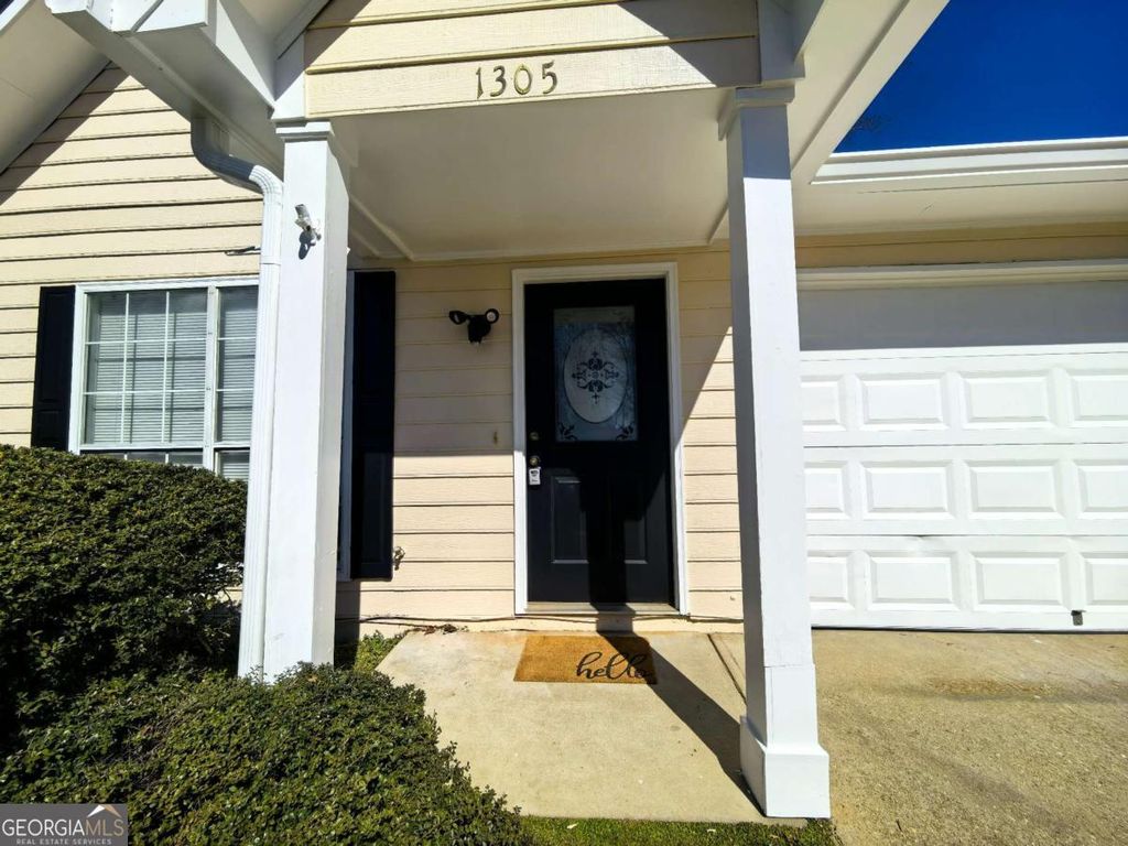 Photo of 1305 Shelton Way, Lawrenceville, GA 30043 (MLS # 10695142)