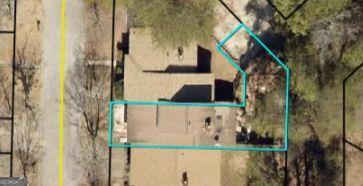 1520 STONELEIGH CIR