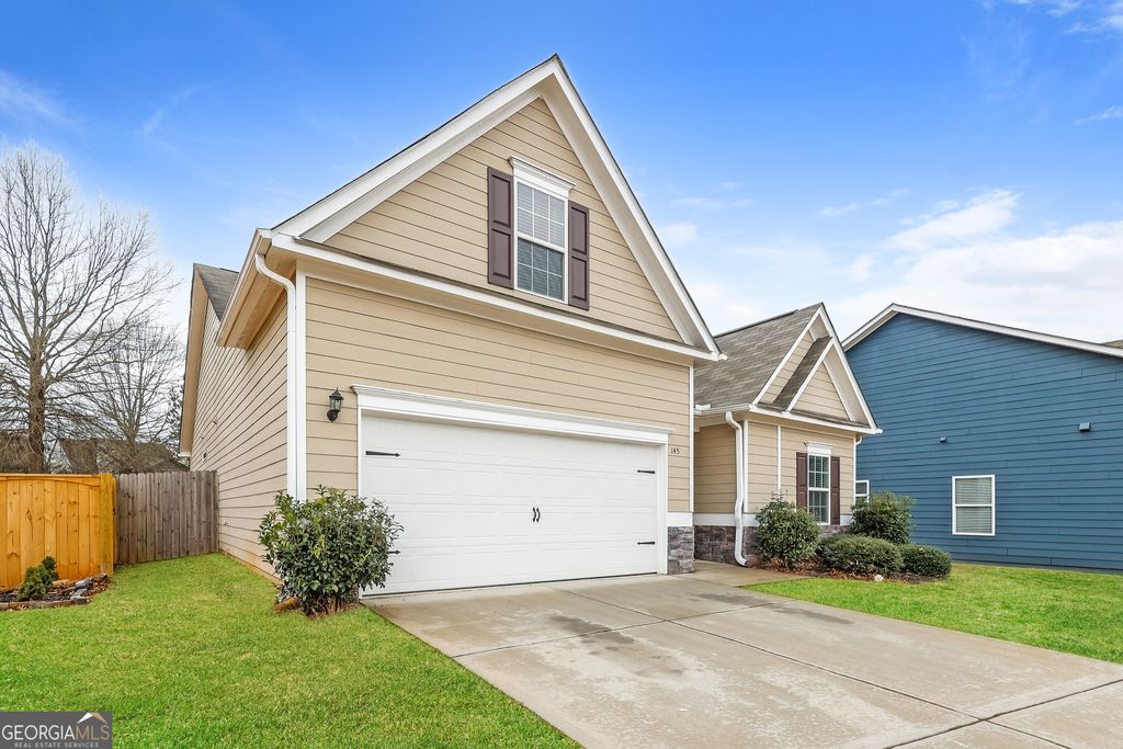 Photo of 145 Thomaston Street, Newnan, GA 30263 (MLS # 10694165)